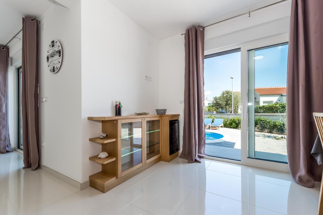 Villa Jadrija Beach Šibenik Exteriör bild