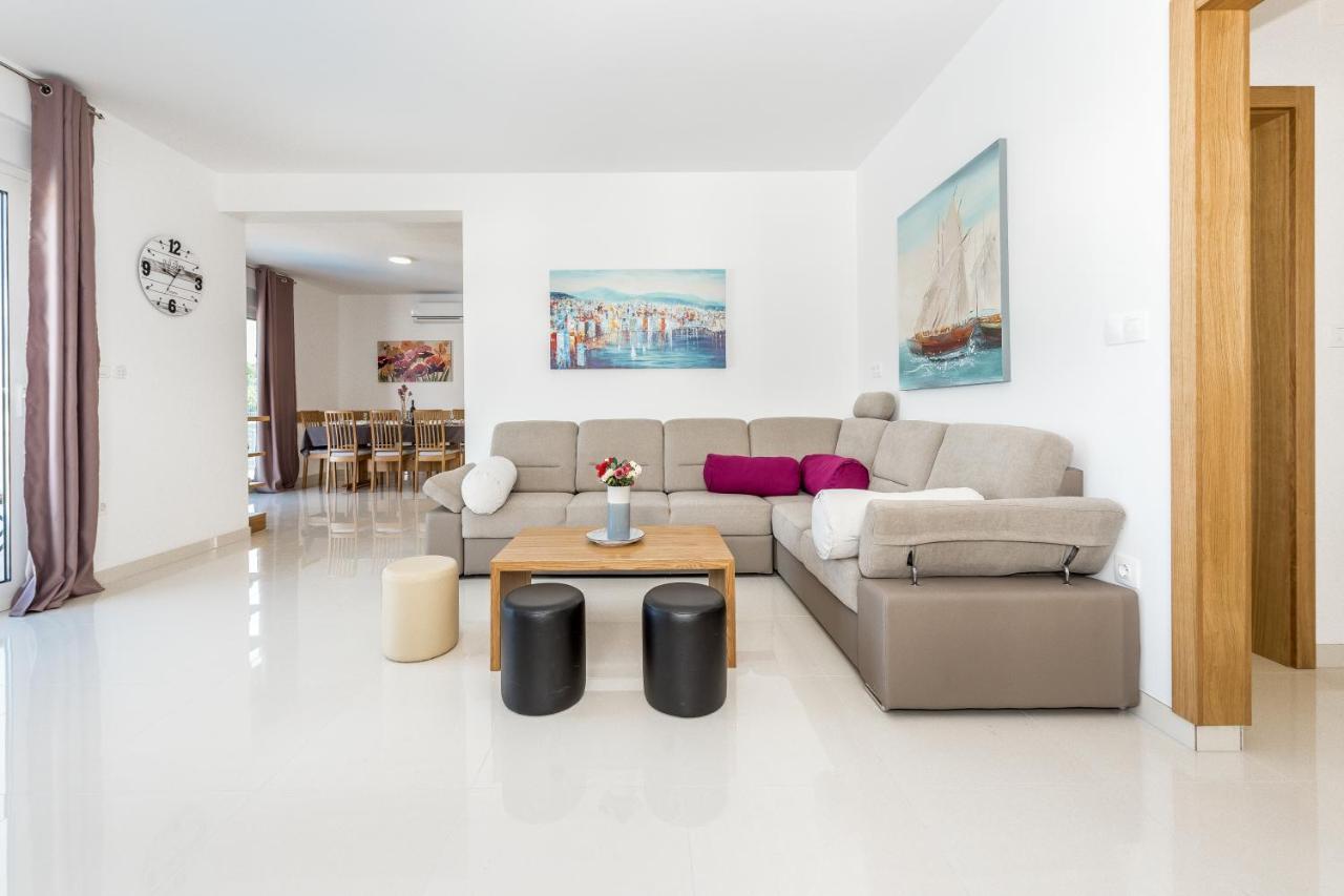 Villa Jadrija Beach Šibenik Exteriör bild