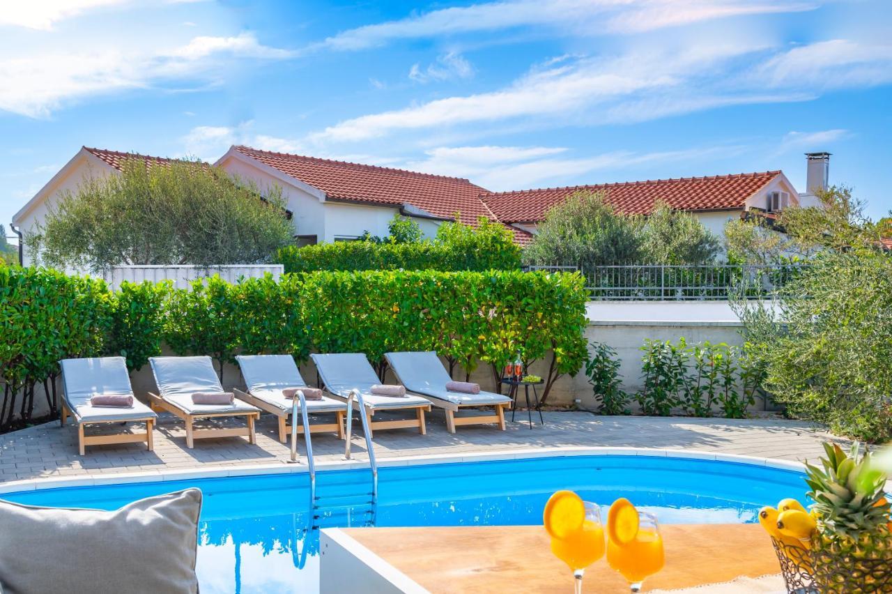 Villa Jadrija Beach Šibenik Exteriör bild